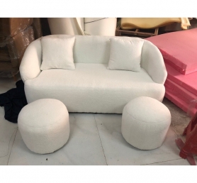 Combo như hình không kèm gối.   Bao gồm băng sofa bed dài có thể bật ra làm giường.   2 đôn và 1 bàn sofa.   Kích thước : dài 1.8m   Chất liệu vải nỏ cao cấp   Miễn ship nội thành hcm